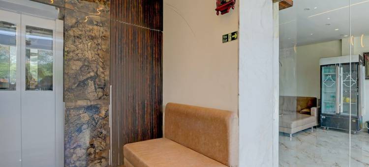 超级联排别墅 马哈姆里提温贾伊门(Super Townhouse Mahamrityunjay Dwar Ujjain Formerly Hotel Prakash)图片