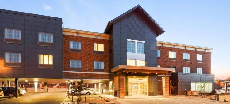 费拉格尔斯塔夫市中心丽怡酒店(Country Inn & Suites by Radisson, Flagstaff Downtown, AZ)图片