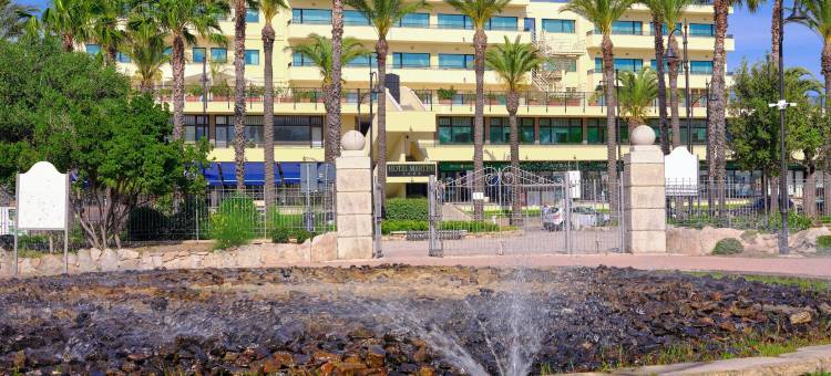 马尔蒂尼欧比亚酒店(Hotel Martini Olbia)图片