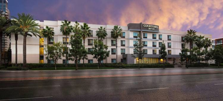 圣塔安那奥兰治万怡酒店(Courtyard Santa Ana Orange County)图片