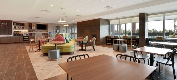 希尔顿家2套房湖木牧场(Home2 Suites by Hilton Lakewood Ranch)图片