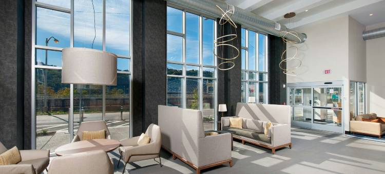 匹兹堡市中心万枫酒店及套房(Fairfield Inn & Suites Pittsburgh Downtown)图片