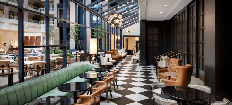 亚特兰大巴克海德希尔顿安泊酒店(Embassy Suites by Hilton Atlanta Buckhead)图片