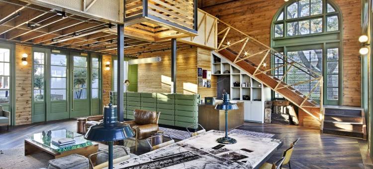 瓦伦西亚酒店集团骑兵府酒店(Cavalry Court, by Valencia Hotel Collection)图片