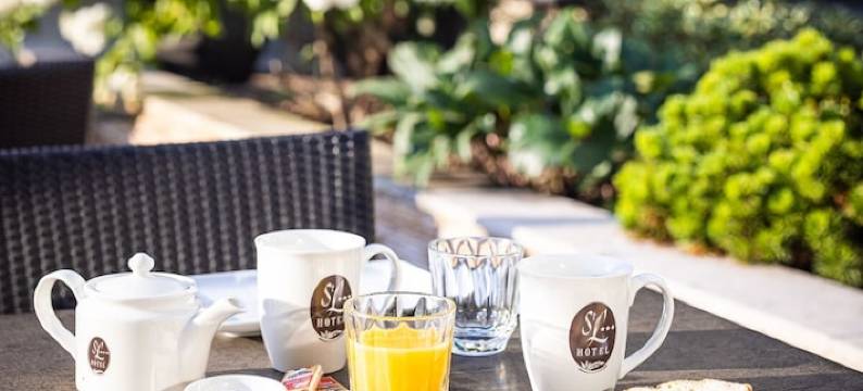 塞纳河畔诺让圣罗兰酒店(Hôtel Saint Laurent)图片