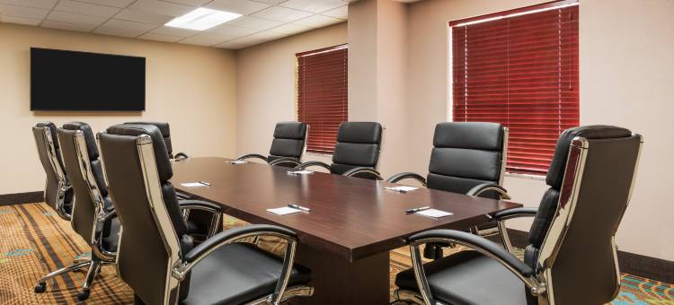 智选假日套房酒店本顿维尔(Holiday Inn Express & Suites Bentonville)图片