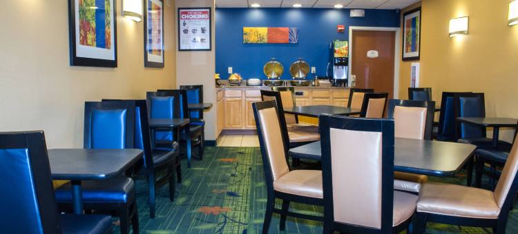 纽约拉瓜迪亚机场/芙拉世迎万枫酒店(Fairfield Inn New York LaGuardia Airport/Flushing)图片