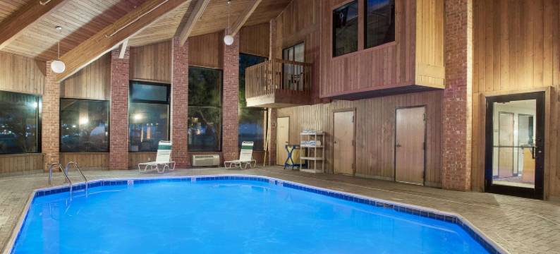 圣马科斯呗盟套房酒店(Baymont Inn & Suites by Wyndham San Marcos Outlet Malls)图片