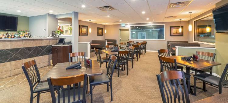 伊克诺套房酒店(Econo Lodge Inn & Suites)图片