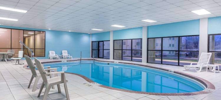 科科莫呗盟套房酒店(Baymont by Wyndham Kokomo)图片