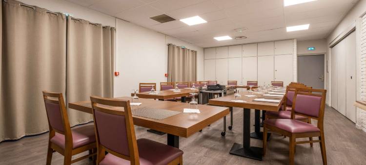 吉利亚德酒店-埃唐普(Comfort Hotel Etampes)图片