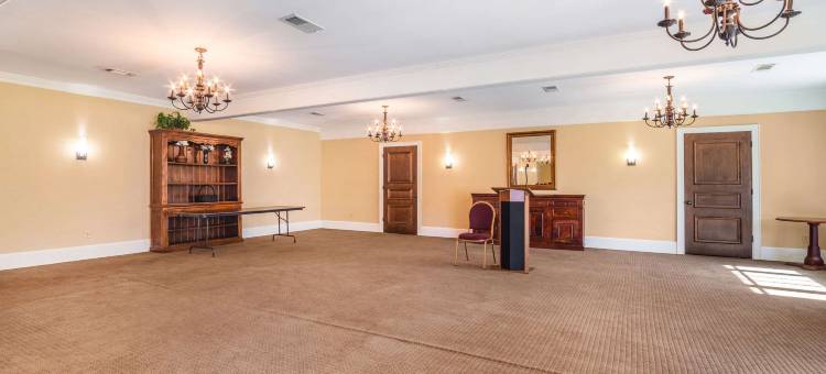 套房酒店(品质酒店套房桑蒂)(Quality Inn & Suites)图片