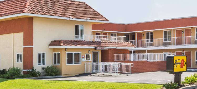 阿祖萨速8酒店(Super 8 by Wyndham Azusa)图片