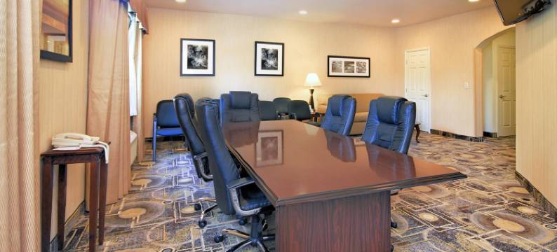 圣迪马斯贝斯特韦斯特套房酒店(Best Western San Dimas Hotel & Suites)图片