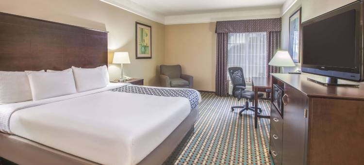 贝城拉昆塔温德姆套房酒店(La Quinta Inn & Suites by Wyndham Bay City)图片