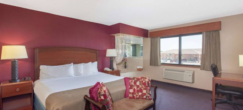 哈钦森美吟温德姆酒店(AmericInn by Wyndham Hutchinson)图片