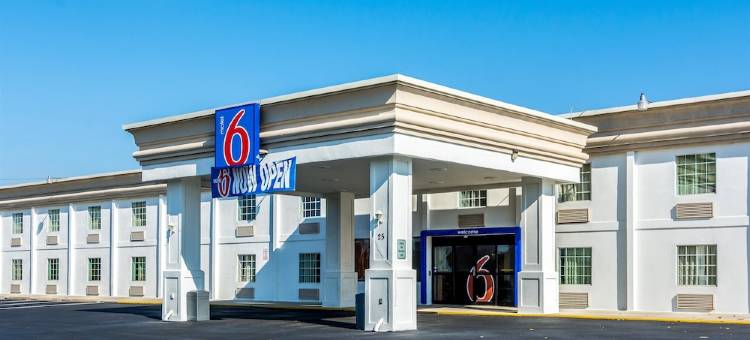 6Ft李彼得博格汽车旅馆(Motel 6 Petersburg, VA - Fort Lee)图片