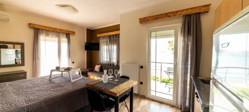 格拉湾公寓式酒店(Gera Bay Studios and Apartments)图片