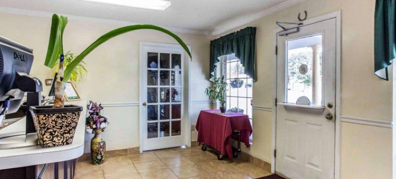 伊克诺旅馆(Econo Lodge)图片