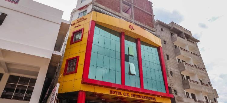 OYO 60859 号 C K 国际酒店(Hotel O C K International)图片