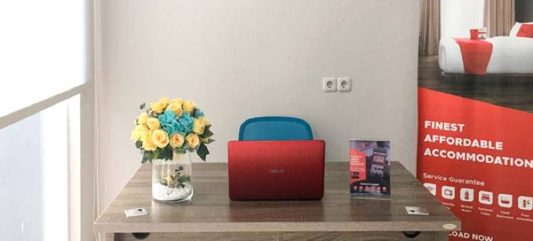 红多兹酒店@泗水西特拉兰(RedDoorz @ Citraland Surabaya)图片