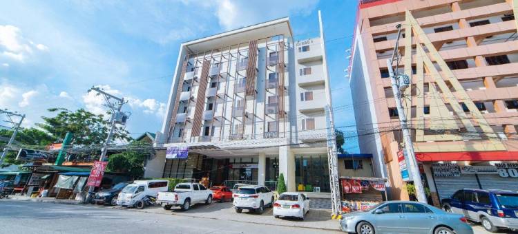 RedDoorz Plus-达沃罗哈斯街(RedDoorz Plus @ Roxas Street Davao)图片