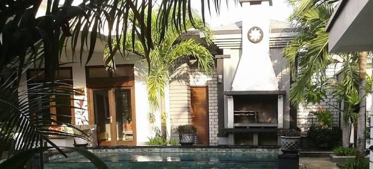 鲁玛菩提阿布阿布酒店(Villa Rumah Putih Abu Abu)图片