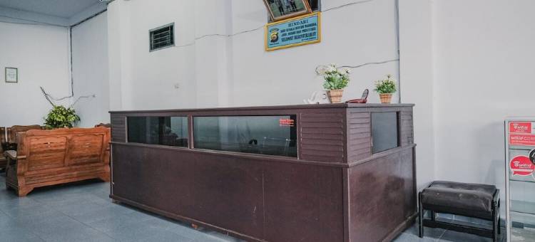 红门酒店 Syariah近Tugu Kopi Kepahiang(RedDoorz Syariah Near Tugu Kopi Kepahiang)图片