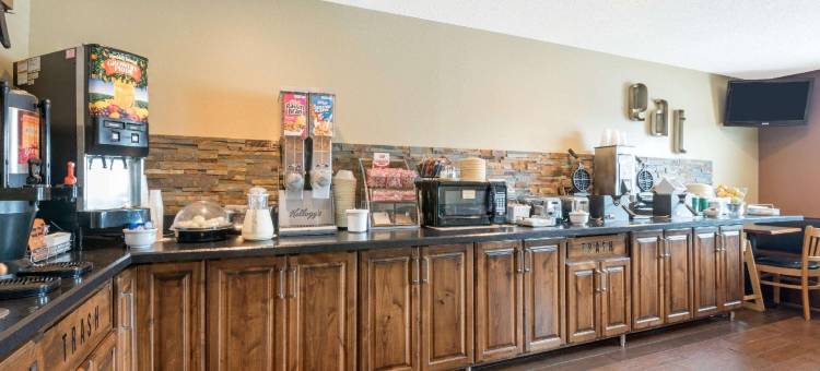 伯米吉速8酒店(Super 8 by Wyndham Bemidji MN)图片