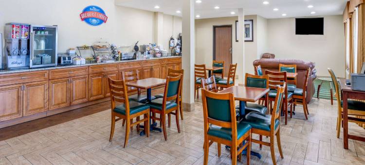 伯洛伊特美吟酒店(Baymont by Wyndham Beloit)图片