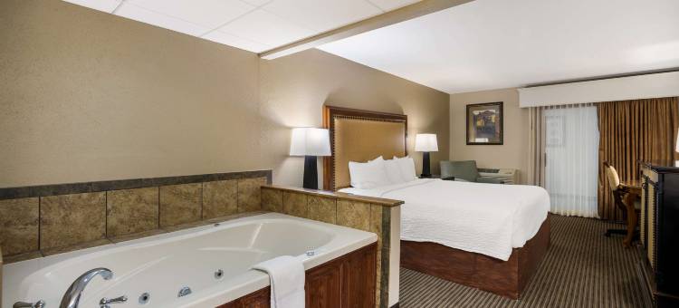 Revel Hotel Minot, SureStay Collection by Best Western图片