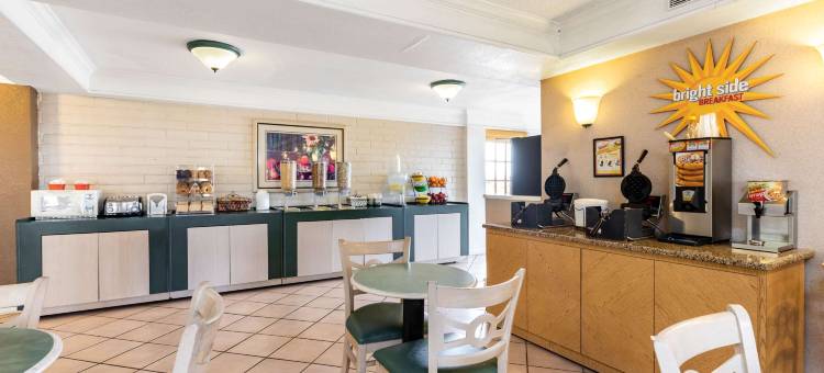 埃尔帕索西拉昆塔温德姆酒店(La Quinta Inn by Wyndham El Paso West)图片