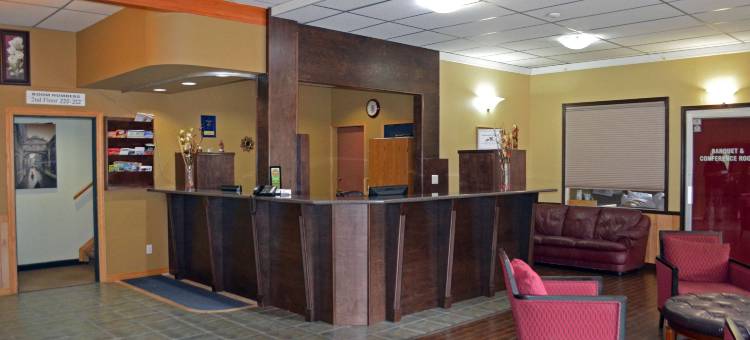 卡斯尔加加拿大最佳价值套房酒店(Canadas Best Value Inn and Suites Castlegar)图片