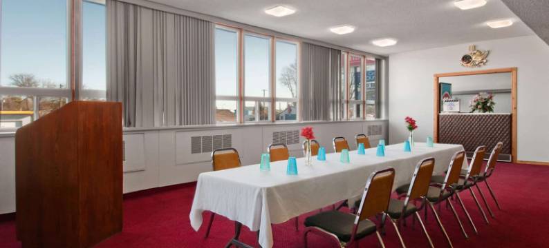 Travelodge by Wyndham Winnipeg Airport图片