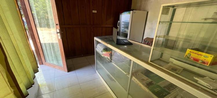 OYO 96881831 斯里甘地红岛海滩民宿，靠近潘切尔海滩(Hotel O Homestay Srikandi Pulau Merah BeachNearPantai Pancer)图片