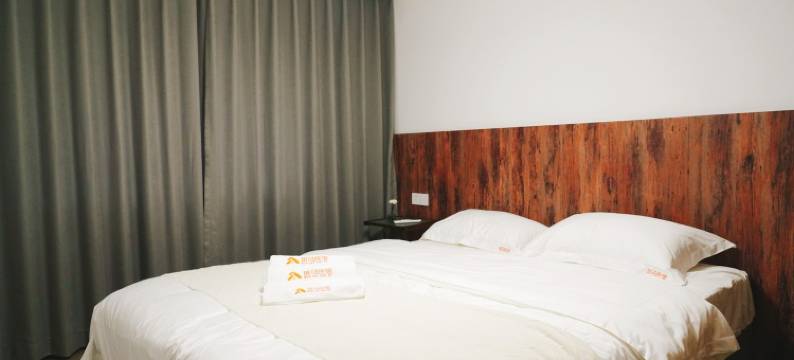 斑马蟹老板公寓(观音桥街分店)图片