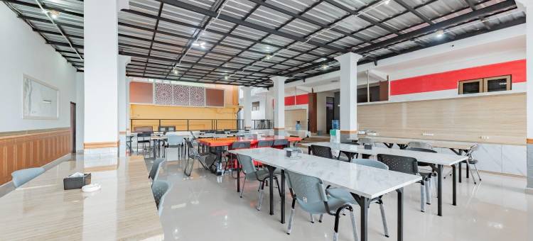 班加尔巴鲁99号伊斯兰城市景观酒店(Urbanview Hotel 99 Syariah Banjarbaru by RedDoorz)图片