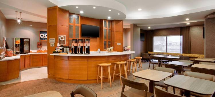 哈特福德机场／温莎洛克斯万豪SpringHill酒店(SpringHill Suites Hartford Airport/Windsor Locks)图片