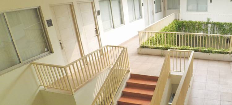 本杰尔尼翰勒格林套房酒店(LeGreen Suite Penjernihan)图片