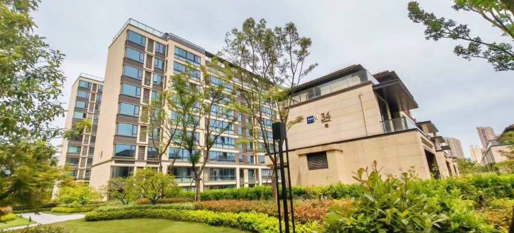 易宿民宿(柯南大道分店)图片