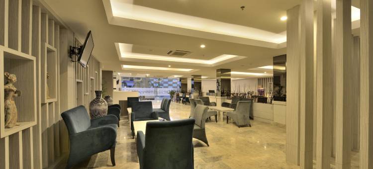 北干巴鲁约克洛酒店(Tjokro Hotel Pekanbaru)图片