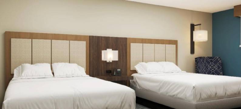 雷丁北智选假日酒店, IHG旗下(Holiday Inn Express Redding North, an IHG Hotel)图片