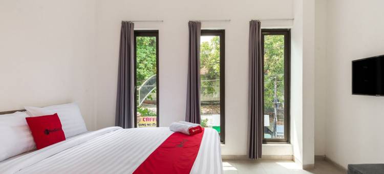 红多兹酒店-近泗水卡扎购物中心(RedDoorz Near Kaza Mall Surabaya)图片