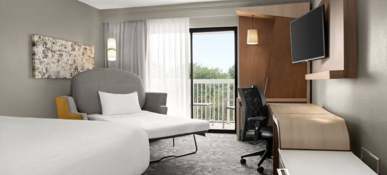 拉斐特机场万怡酒店(Courtyard Lafayette Airport)图片