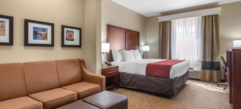 格伦普尔舒适套房酒店(Comfort Inn & Suites Glenpool)图片