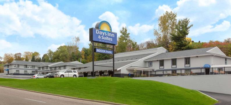 威斯康星戴尔斯温德姆戴斯套房酒店(Days Inn & Suites by Wyndham Wisconsin Dells)图片