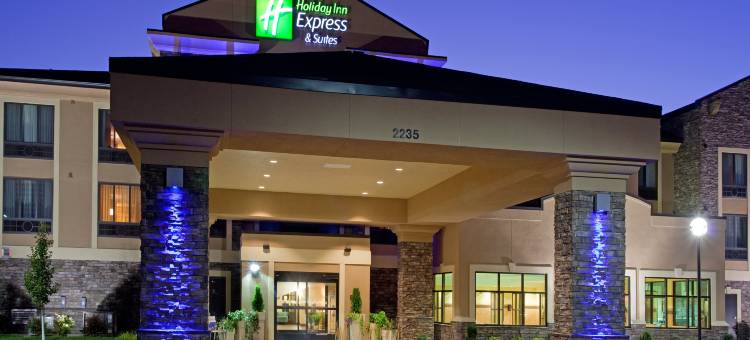 智选假日套房酒店洛根(Holiday Inn Express & Suites Logan)图片