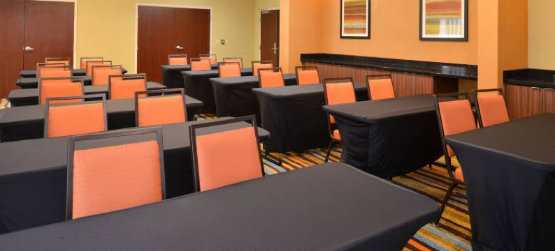 奥兰多机场万枫旅馆(Fairfield Inn Orlando Airport)图片