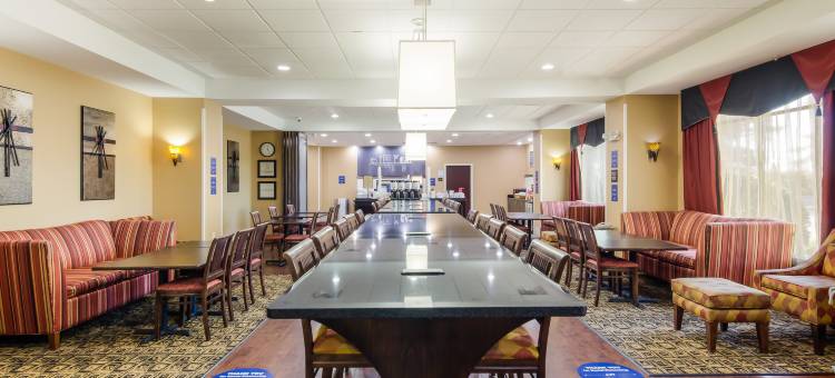 希尔顿欢朋酒店-盖拉克斯(Hampton Inn Galax)图片