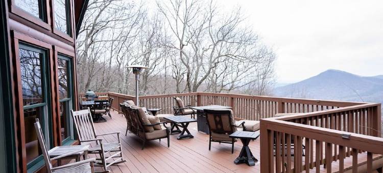 "View on a Whim” 豪华小屋，享绝美景观、影院、热水浴缸、徒步("View on a Whim” Luxury Cabin with Breathtaking Views, Theatre, Hot Tubs, Hiking)图片